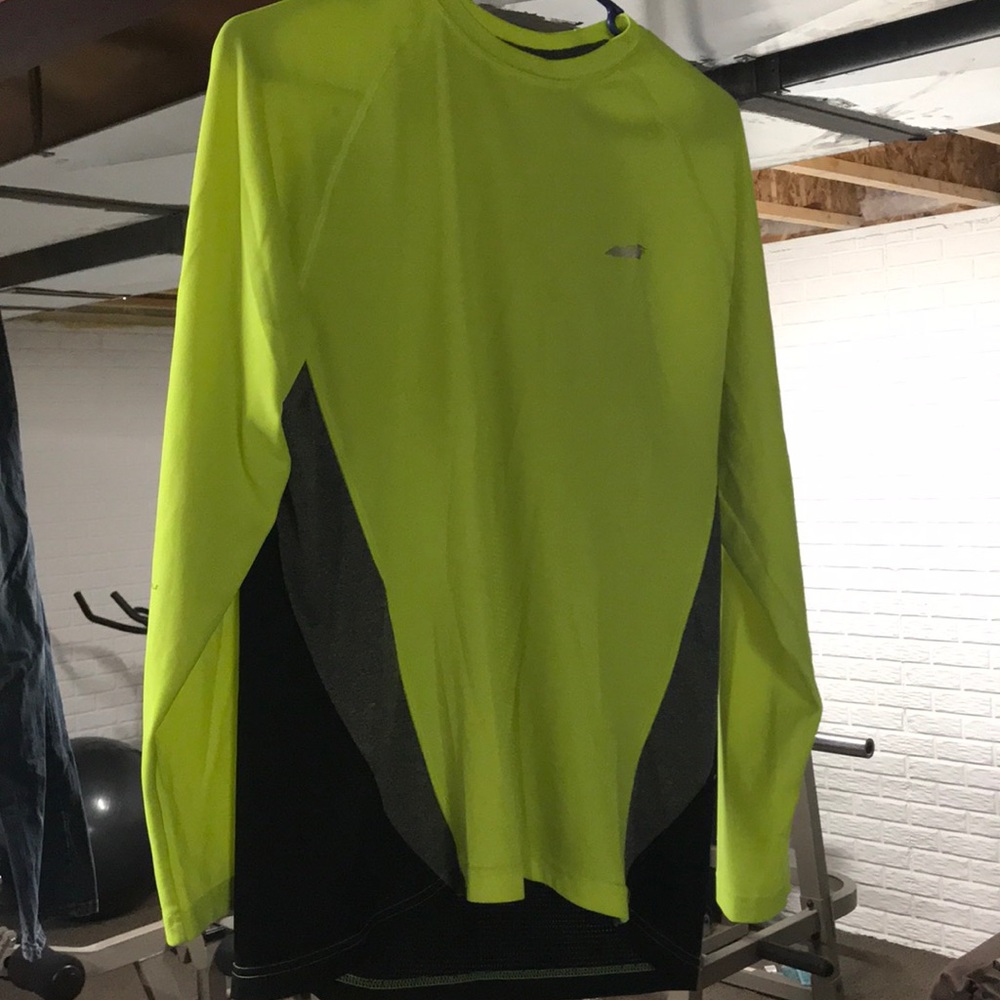 Long Sleeve performance shirt